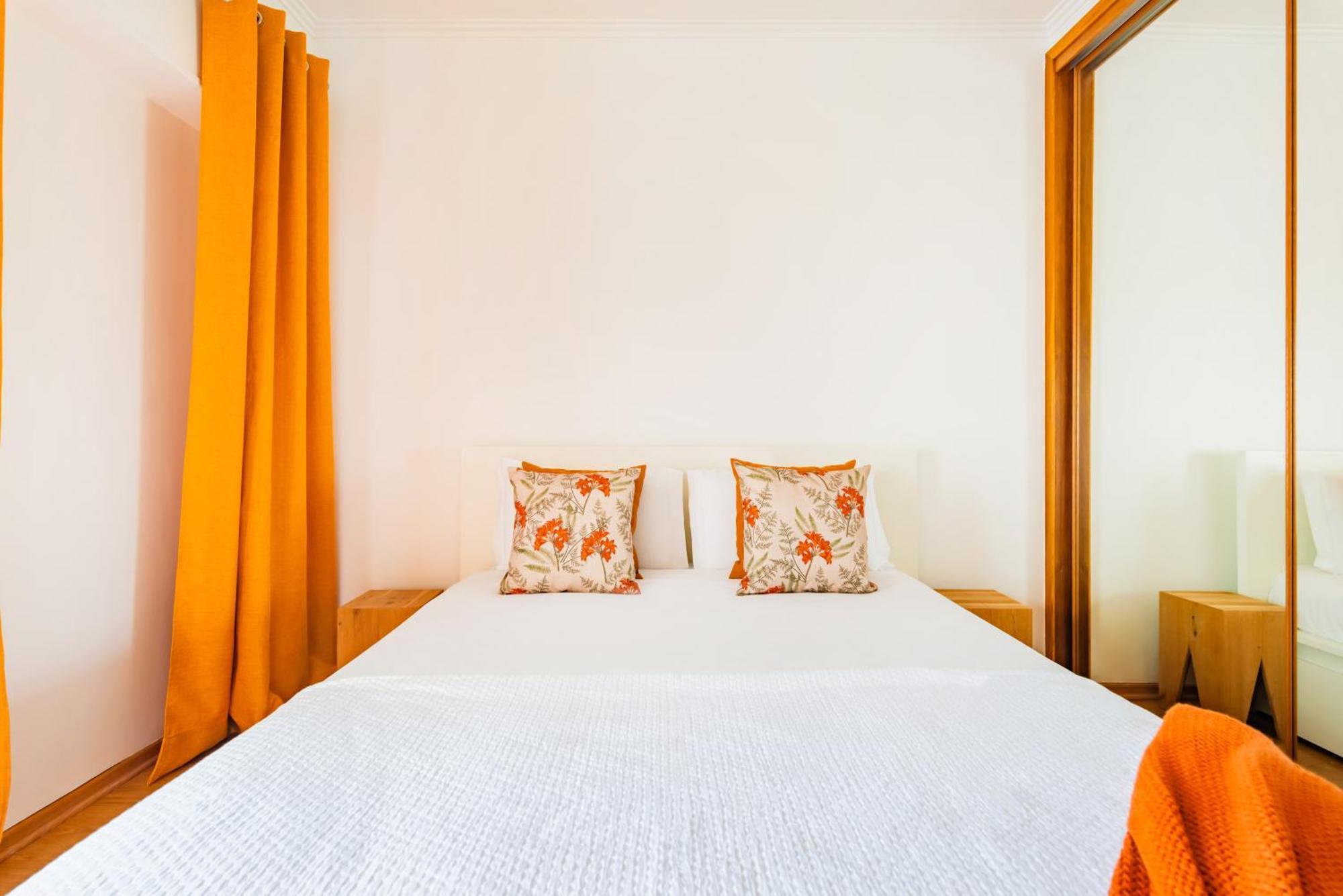 Santo Amaro Beach Family Stays أويراس المظهر الخارجي الصورة